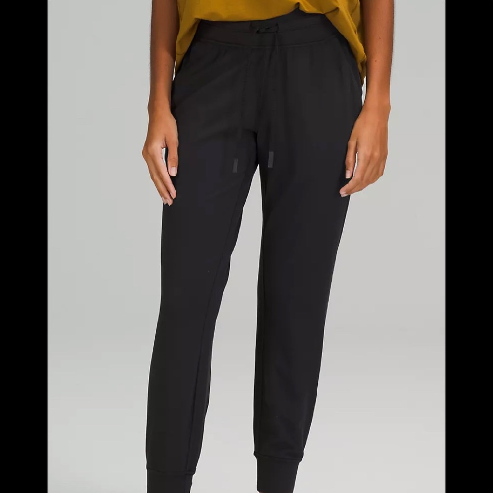 Lululemon Ready to Rulu Jogger 29" - Picture 2 of 6